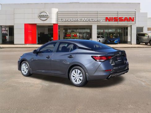 New 2025 Nissan Sentra S image 5