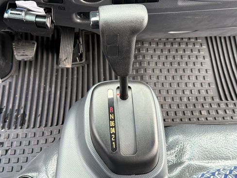 New 2024 Chevrolet Low Cab Forward image 23