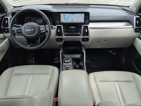Used 2022 Kia Sorento S FWD image 15