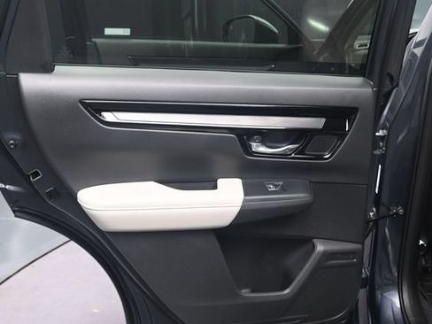 Used 2026 Honda CR-V EX-L image 16