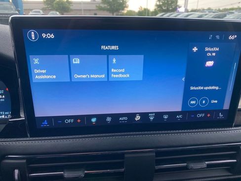 Used 2023 Lincoln Corsair AWD w/ Equipment Group 101A image 11