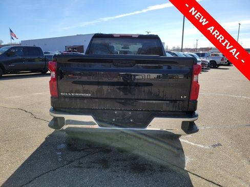 Used 2024 Chevrolet Silverado 1500 LT image 4