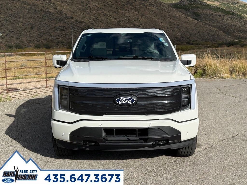 Used 2025 Ford F150 Lightning Platinum AWD/4WD image 9