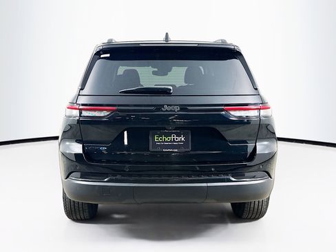 Used 2022 Jeep Grand Cherokee Limited 4xe image 7