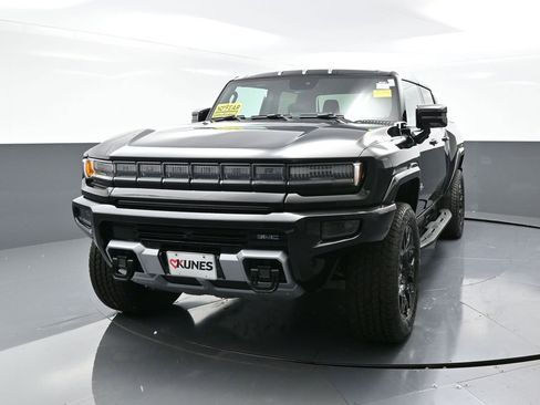 New 2025 GMC Hummer EV 2X w/ LPO, Sport Package image 5