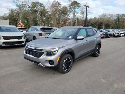 New 2026 Kia Seltos S FWD image 4