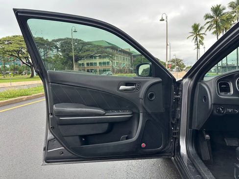 Used 2015 Dodge Charger R/T image 13