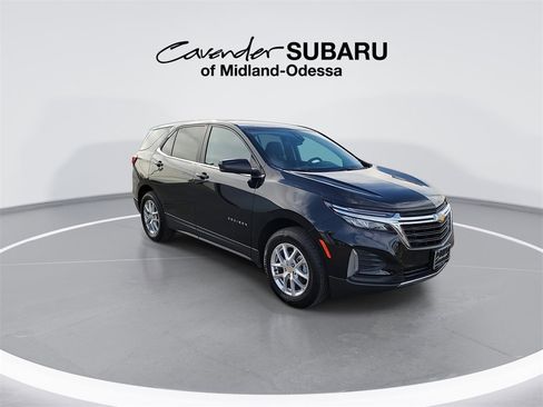 Used 2024 Chevrolet Equinox LT image 2