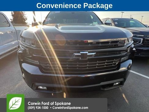 Used 2021 Chevrolet Silverado 1500 RST AWD/4WD image 3