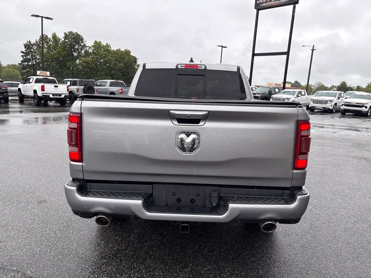 Used 2021 RAM 1500 Limited w/ Bed Utility Group RWD image 7