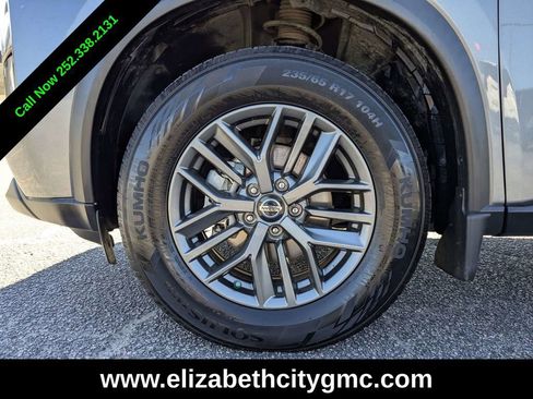 Used 2021 Nissan Rogue S image 12