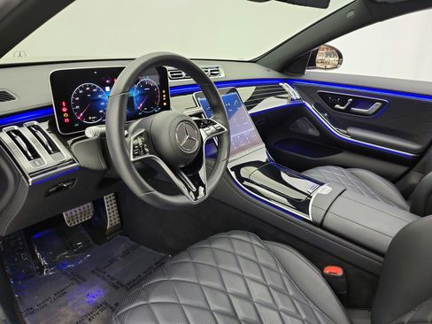Certified 2023 Mercedes-Benz S 500 4MATIC image 12