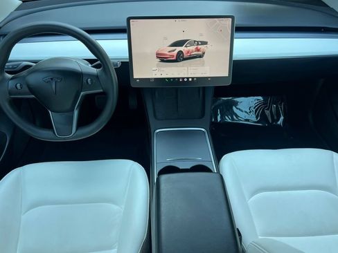 Used 2023 Tesla Model 3 Standard Range RWD image 9