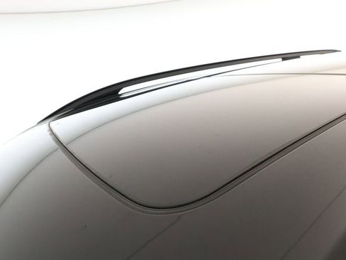 Used 2024 BMW X7 M60i w/ Executive Package image 8