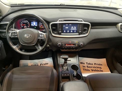 Used 2019 Kia Sorento AWD w/ LX Convenience Package image 23