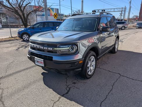 Used 2021 Ford Bronco Sport image 1