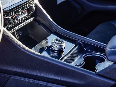 New 2025 Jeep Grand Cherokee L Altitude image 22