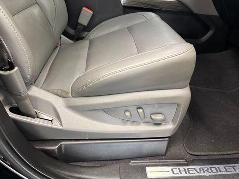 Used 2020 Chevrolet Tahoe LT RWD image 14