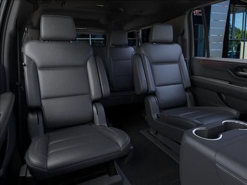 New 2026 GMC Yukon XL Denali w/ Denali Reserve Package AWD/4WD image 17