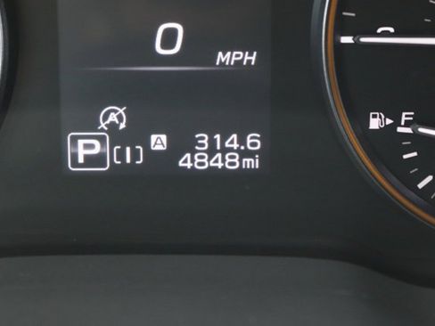 Certified 2024 Subaru Crosstrek 2.5i Wilderness image 32