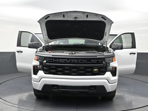 Used 2025 Chevrolet Silverado 1500 Custom image 33