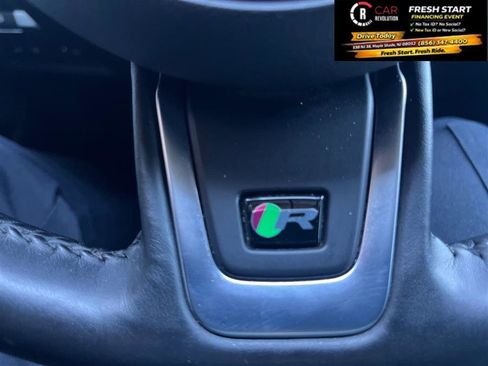 Used 2020 Jaguar E-PACE R-Dynamic S image 24