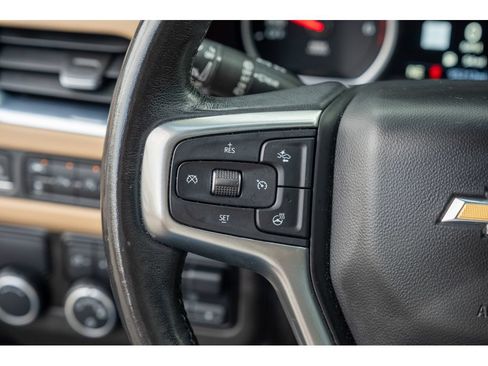 Used 2021 Chevrolet Tahoe Premier w/ Premium Package RWD image 19