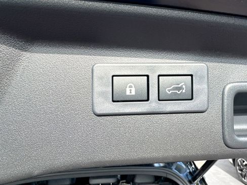Certified 2026 Subaru Outback Limited AWD/4WD image 27