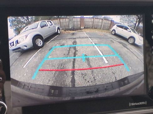 Used 2022 Toyota Tacoma TRD Off-Road image 14