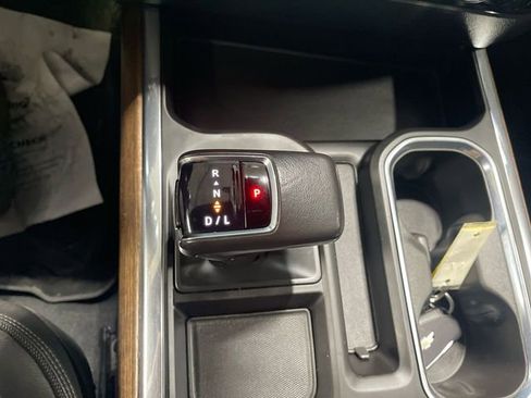 Used 2022 Chevrolet Silverado 1500 High Country AWD/4WD image 20
