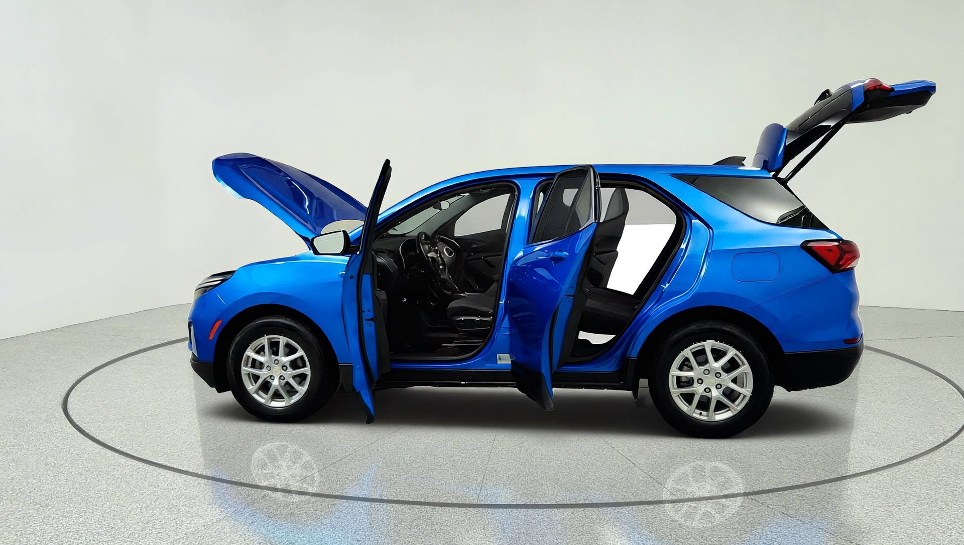 Certified 2024 Chevrolet Equinox LT w/ LPO, Floor Liner Package FWD image 10