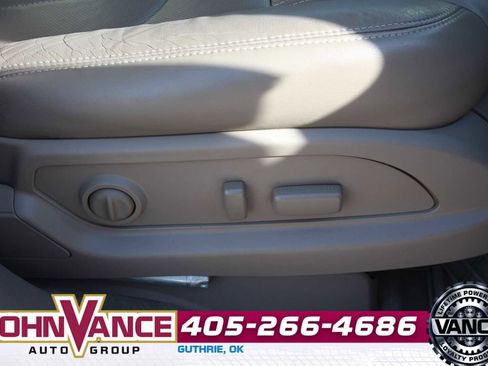 Used 2015 GMC Acadia Denali image 18