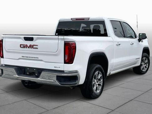 Used 2025 GMC Sierra 1500 SLT image 12