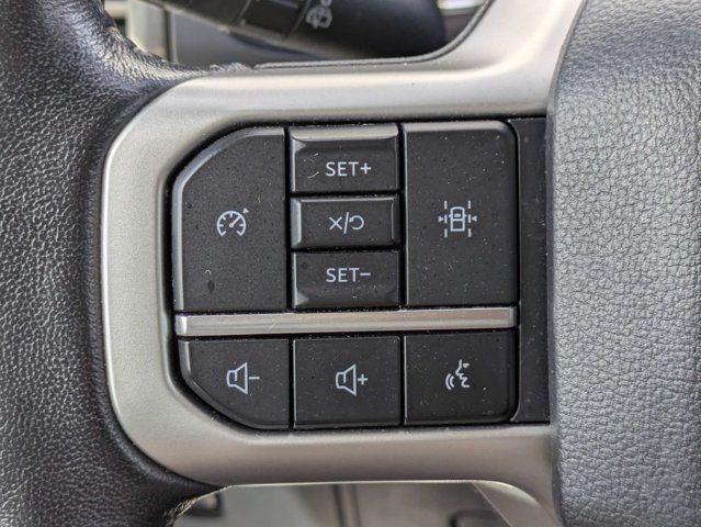 Used 2024 Ford Expedition XLT AWD/4WD image 27