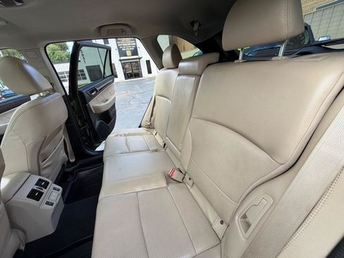 Used 2019 Subaru Outback 2.5i Limited AWD/4WD image 15