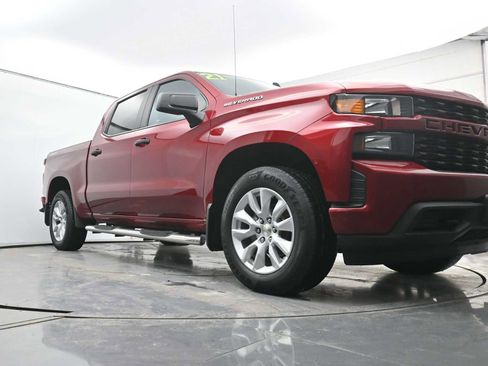 Used 2021 Chevrolet Silverado 1500 Custom image 15