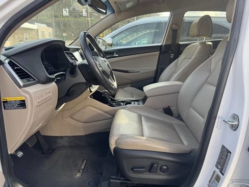 Used 2017 Hyundai Tucson Limited image 11