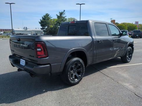 New 2026 RAM 1500 4x4 Crew Cab image 4