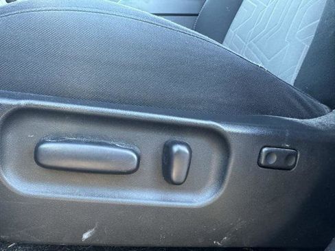 Certified 2022 Toyota Tacoma TRD Off-Road image 13