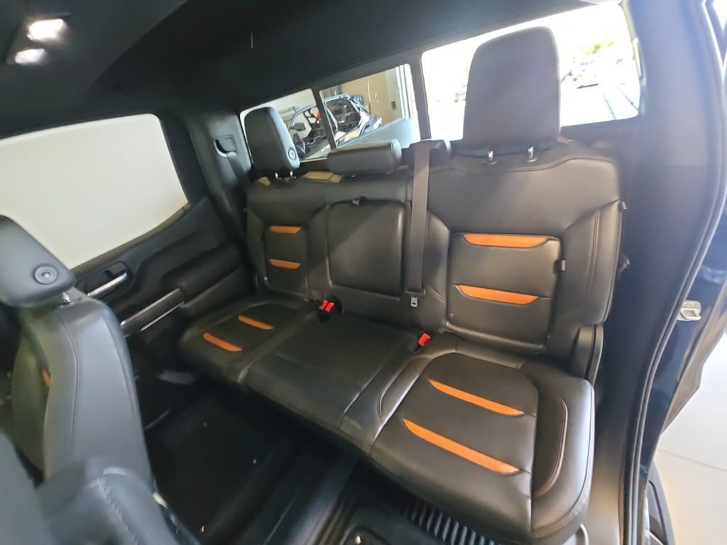 Used 2021 GMC Sierra 1500 AT4 w/ AT4 Premium Package AWD/4WD image 28