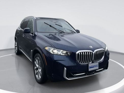 Used 2024 BMW X5 xDrive40i w/ Premium Package AWD/4WD image 1