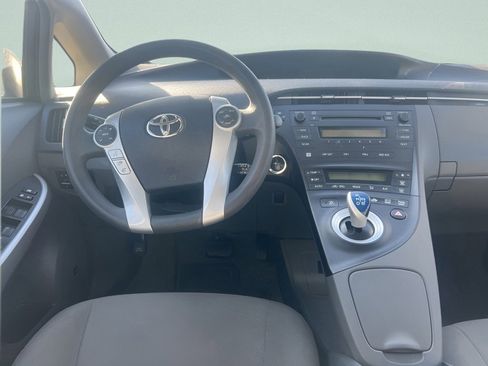 Used 2010 Toyota Prius Five FWD image 12