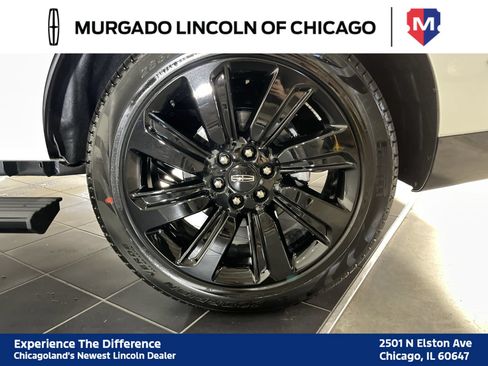 Used 2024 Lincoln Navigator Reserve AWD/4WD image 37