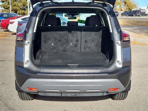 Used 2021 Nissan Rogue SV image 29