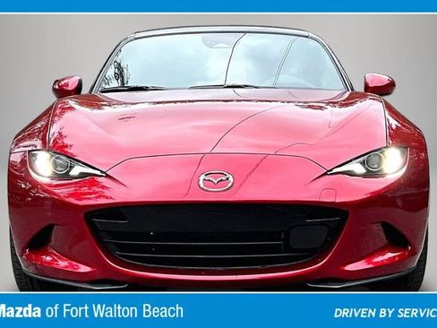 Used 2025 MAZDA MX-5 Miata Grand Touring RWD image 3
