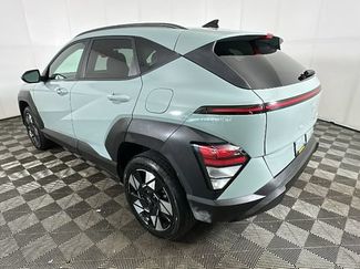 Used 2024 Hyundai Kona SEL AWD/4WD video 4