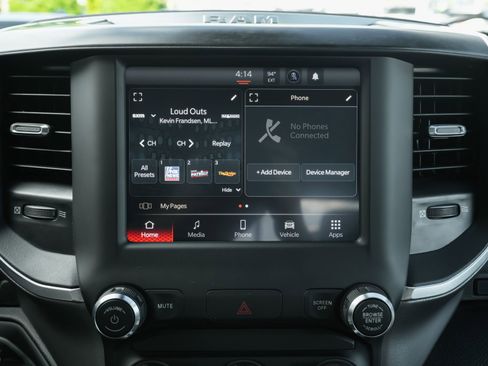 Used 2024 RAM 2500 Big Horn w/ Bed Utility Group image 12