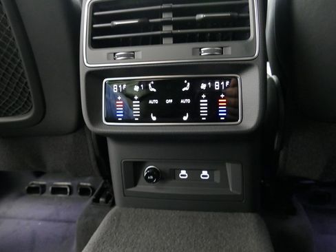 New 2026 Audi Q8 Premium Plus image 5