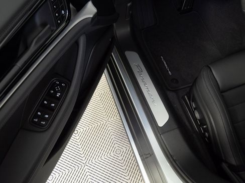 New 2026 Porsche Panamera image 8