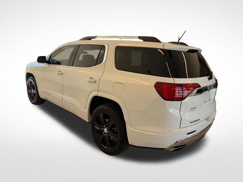 Used 2019 GMC Acadia Denali AWD/4WD image 2